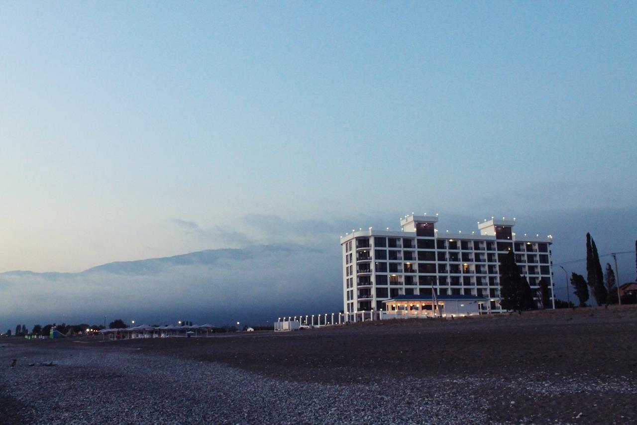 Alakhadze Hotel Paradise Beach المظهر الخارجي الصورة
