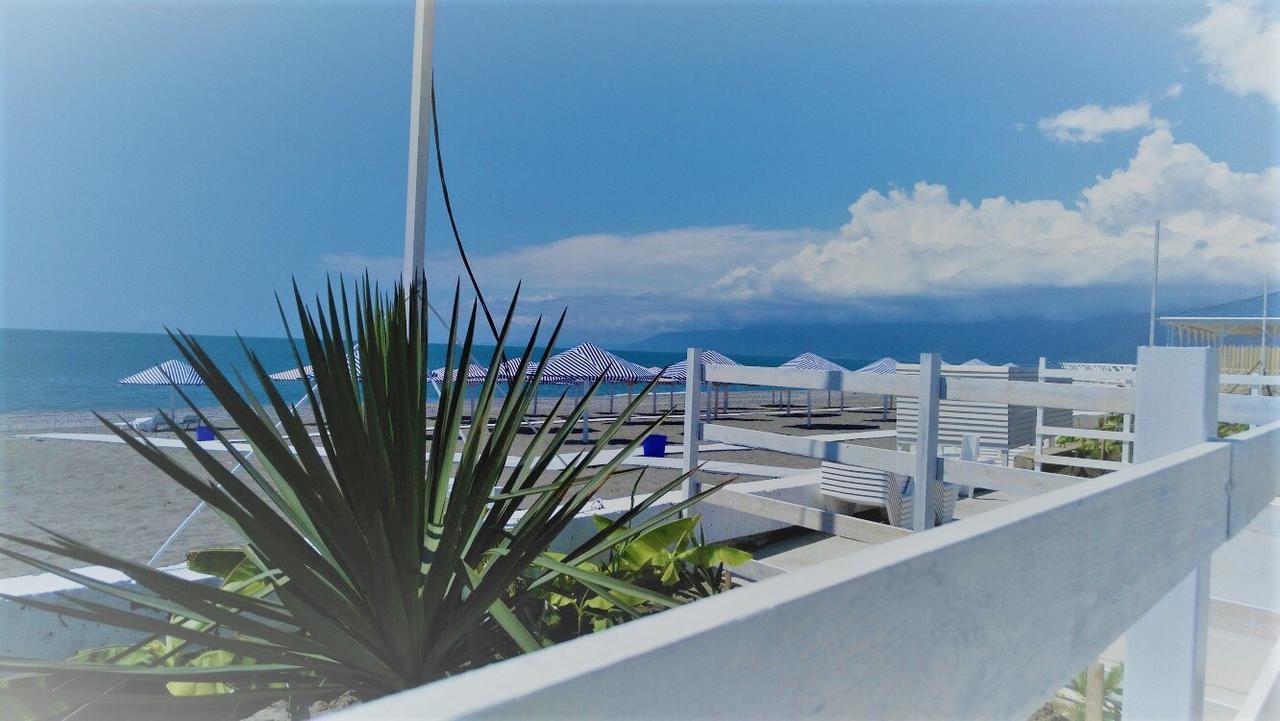 Alakhadze Hotel Paradise Beach المظهر الخارجي الصورة
