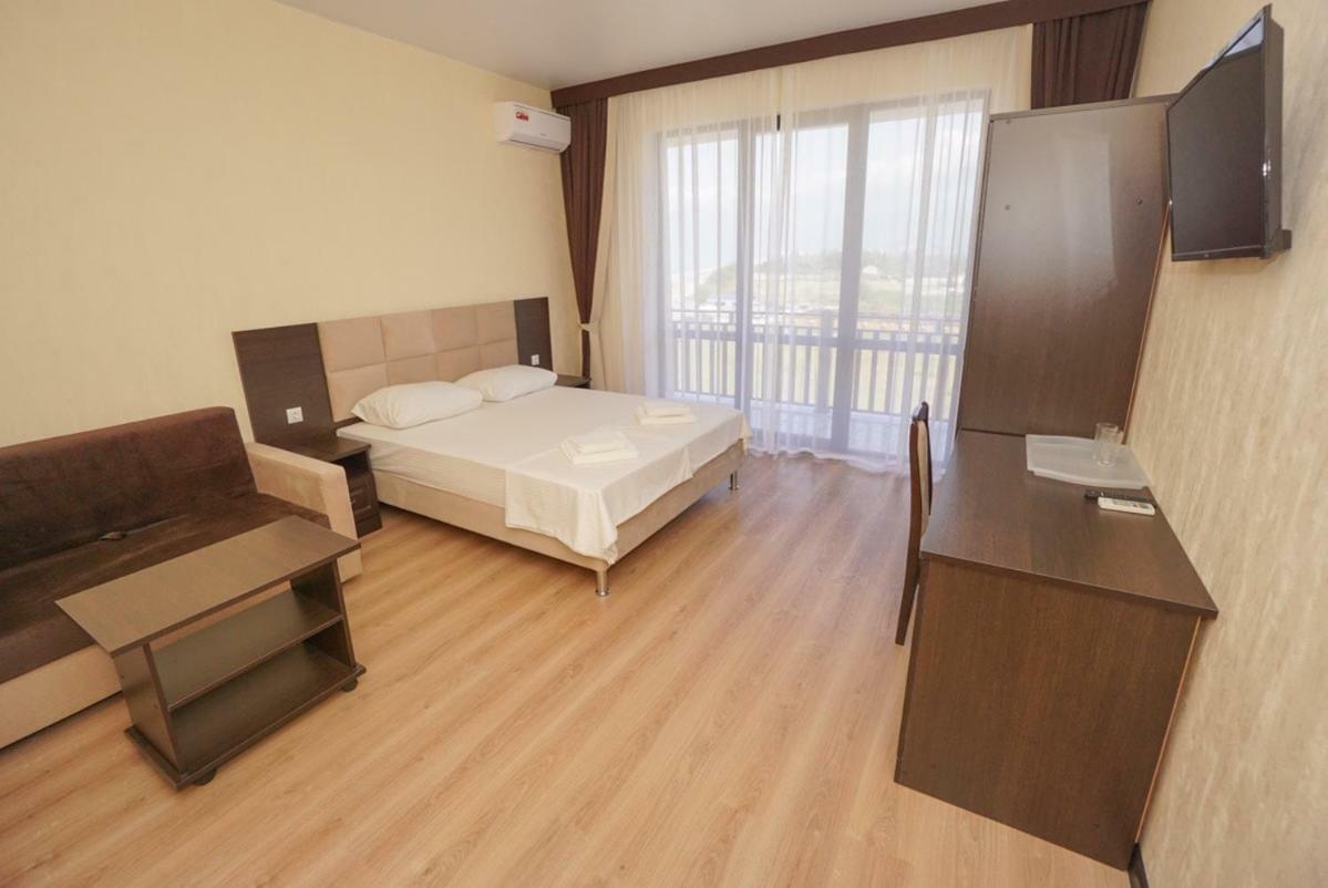 Alakhadze Hotel Paradise Beach المظهر الخارجي الصورة